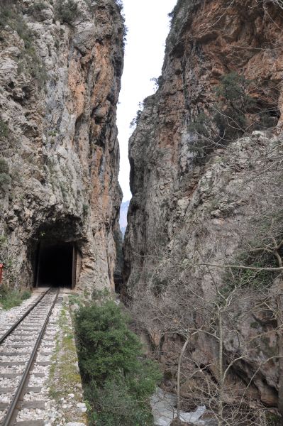 ΦΑΡΑΓΓΙ ΒΟΥΡΑΙΚΟΥ123